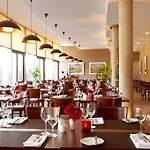 Vienna House By Wyndham Havelufer Hotel