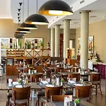 Hotel Vienna House By Wyndham Havelufer 4*