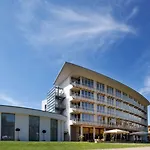 Vienna House By Wyndham Havelufer Hotel