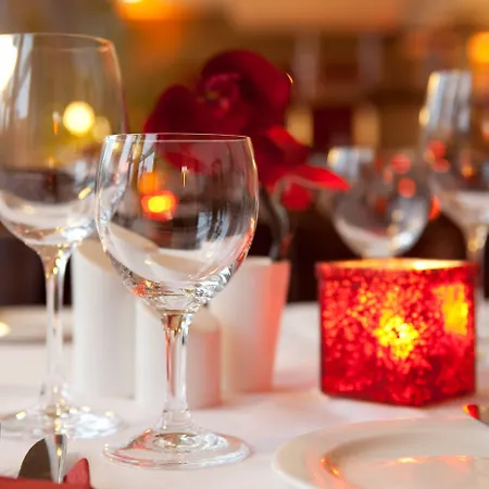 Vienna House By Wyndham Havelufer 4* Potsdam