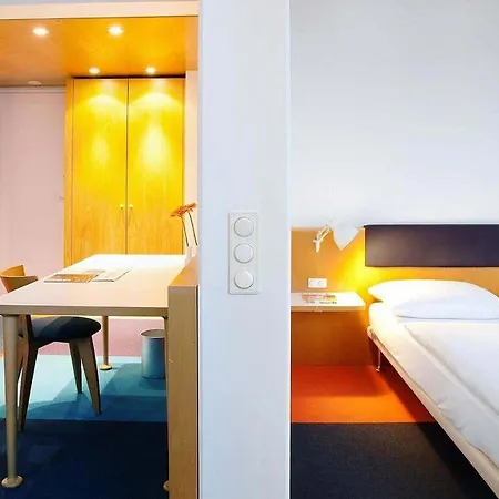 Vienna House By Wyndham Havelufer 4*