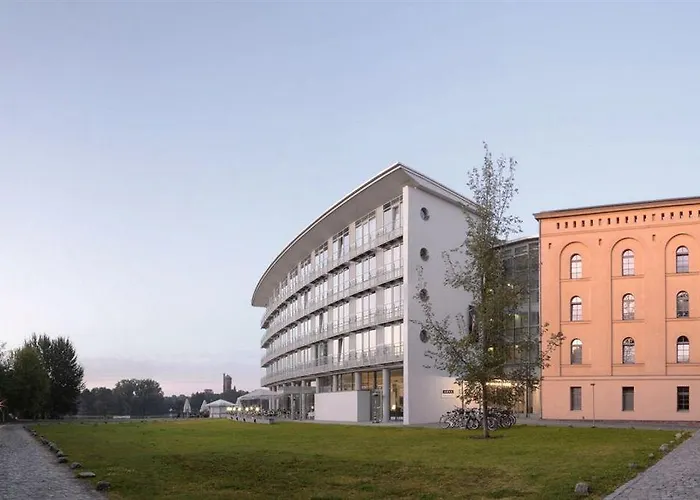 فندق Vienna House By Wyndham Havelufer