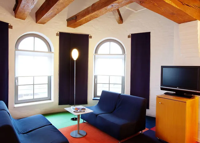 Vienna House By Wyndham Havelufer فندق بوتسدام