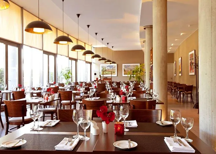 Vienna House By Wyndham Havelufer فندق