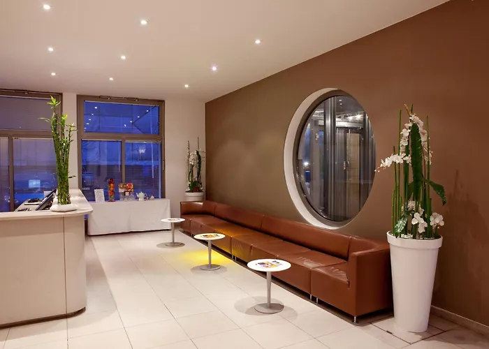 Vienna House By Wyndham Havelufer 4* 波茨坦