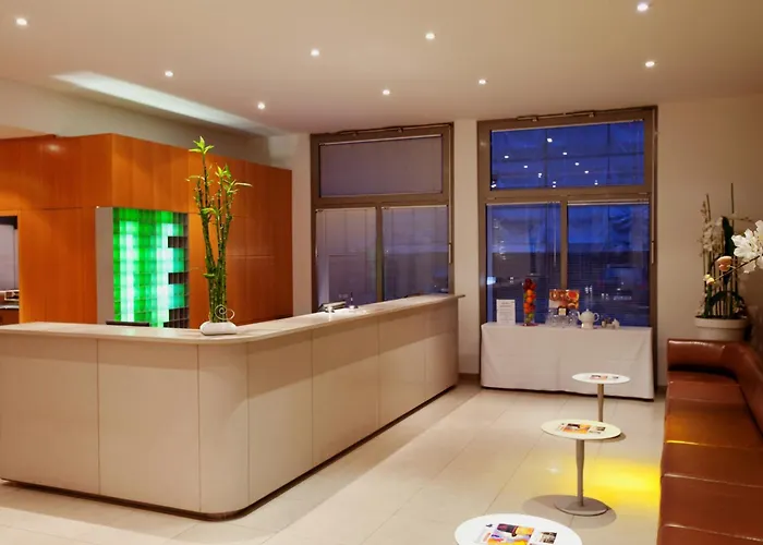 Vienna House By Wyndham Havelufer فندق 4*