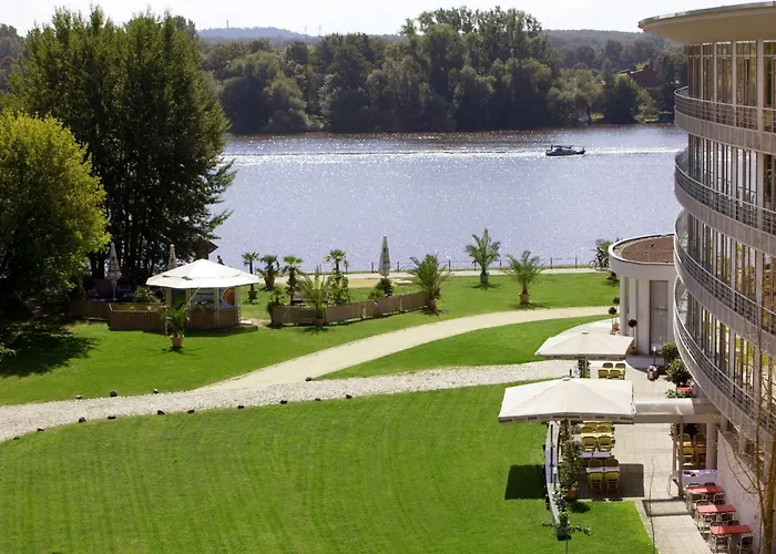 酒店 Vienna House By Wyndham Havelufer 波茨坦