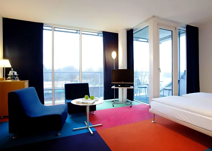 Vienna House By Wyndham Havelufer فندق بوتسدام