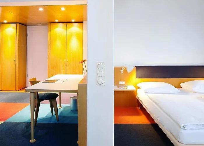 Vienna House By Wyndham Havelufer 4*